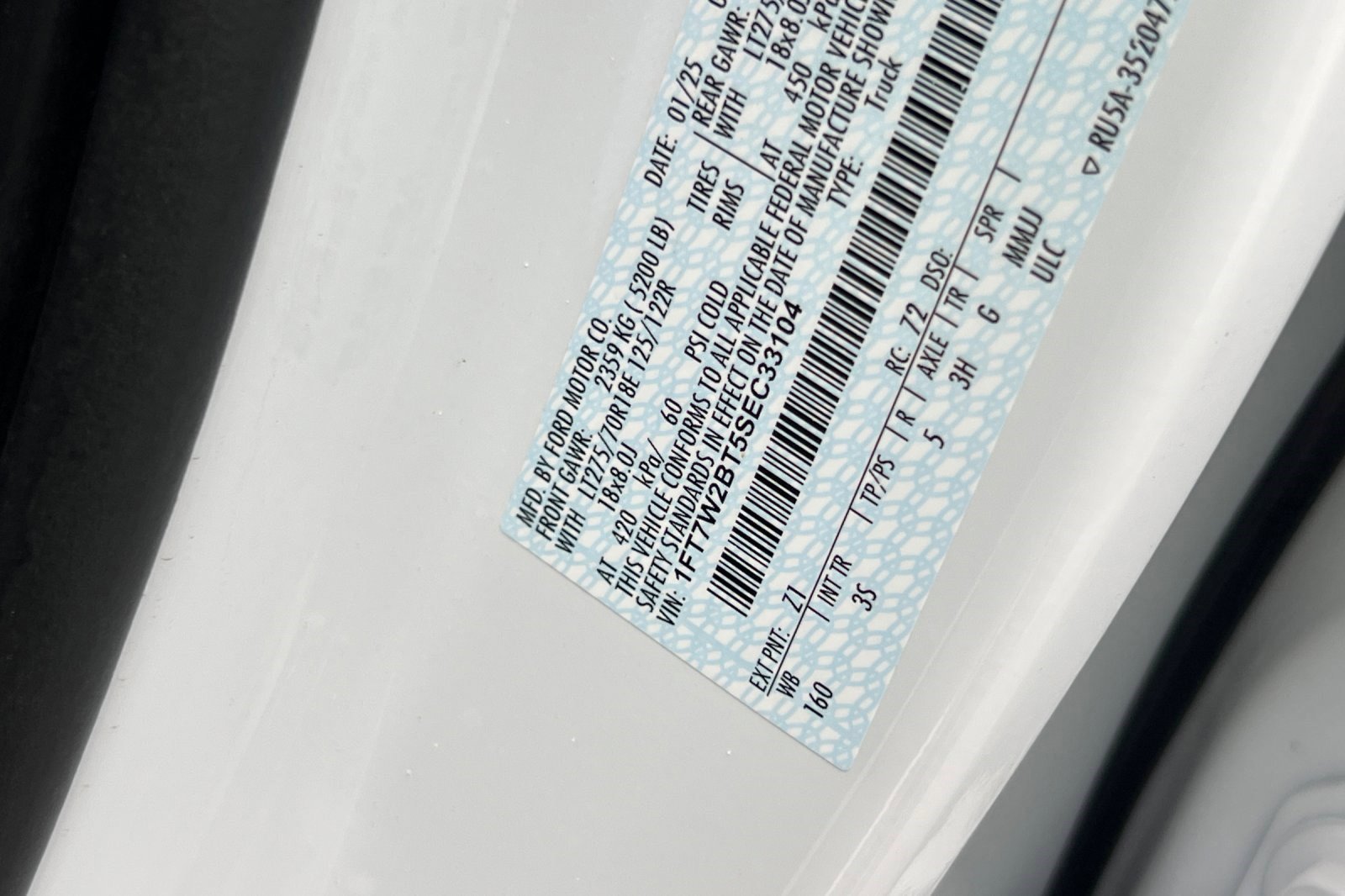 Used 2025 Ford F250 XLT w/ FX4 Off-Road Package image 18