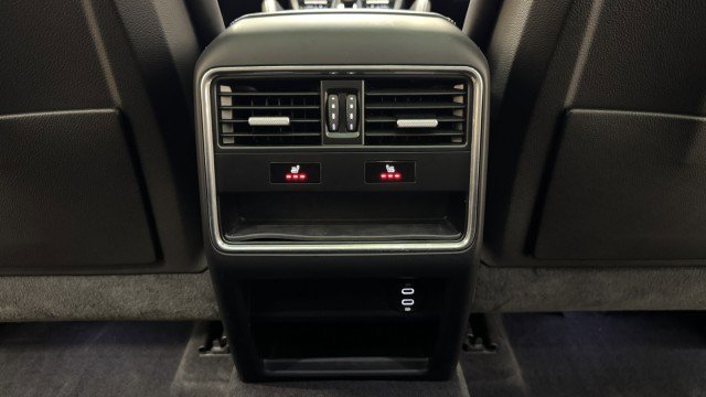 Used 2021 Porsche Cayenne Turbo image 16