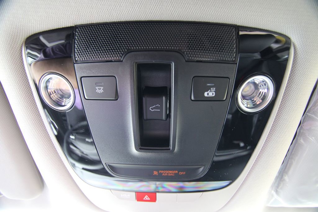 New 2026 Kia Sportage EX image 34