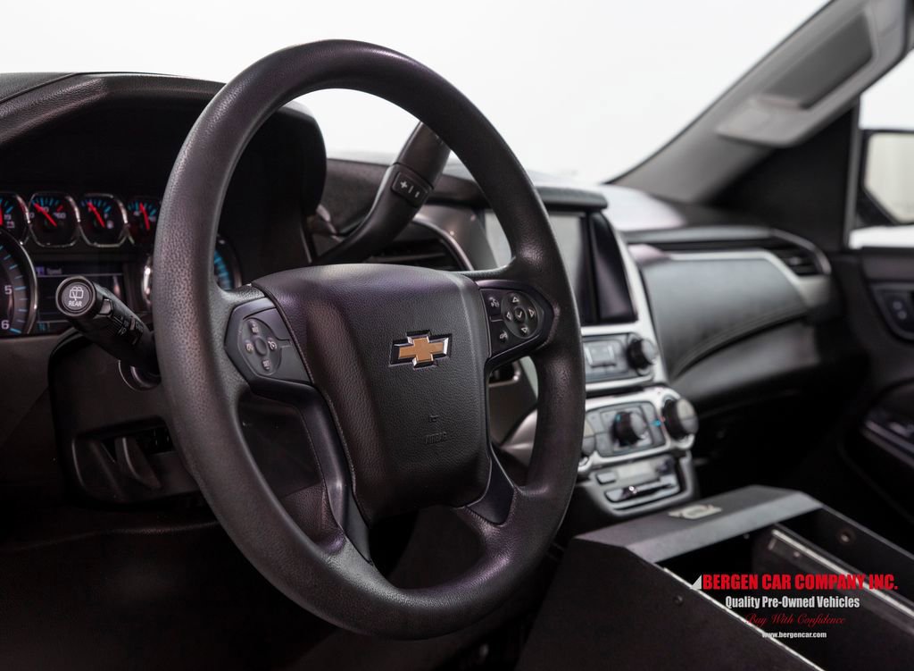 Used 2019 Chevrolet Tahoe 4WD w/ Remote Keyless Entry Package image 18