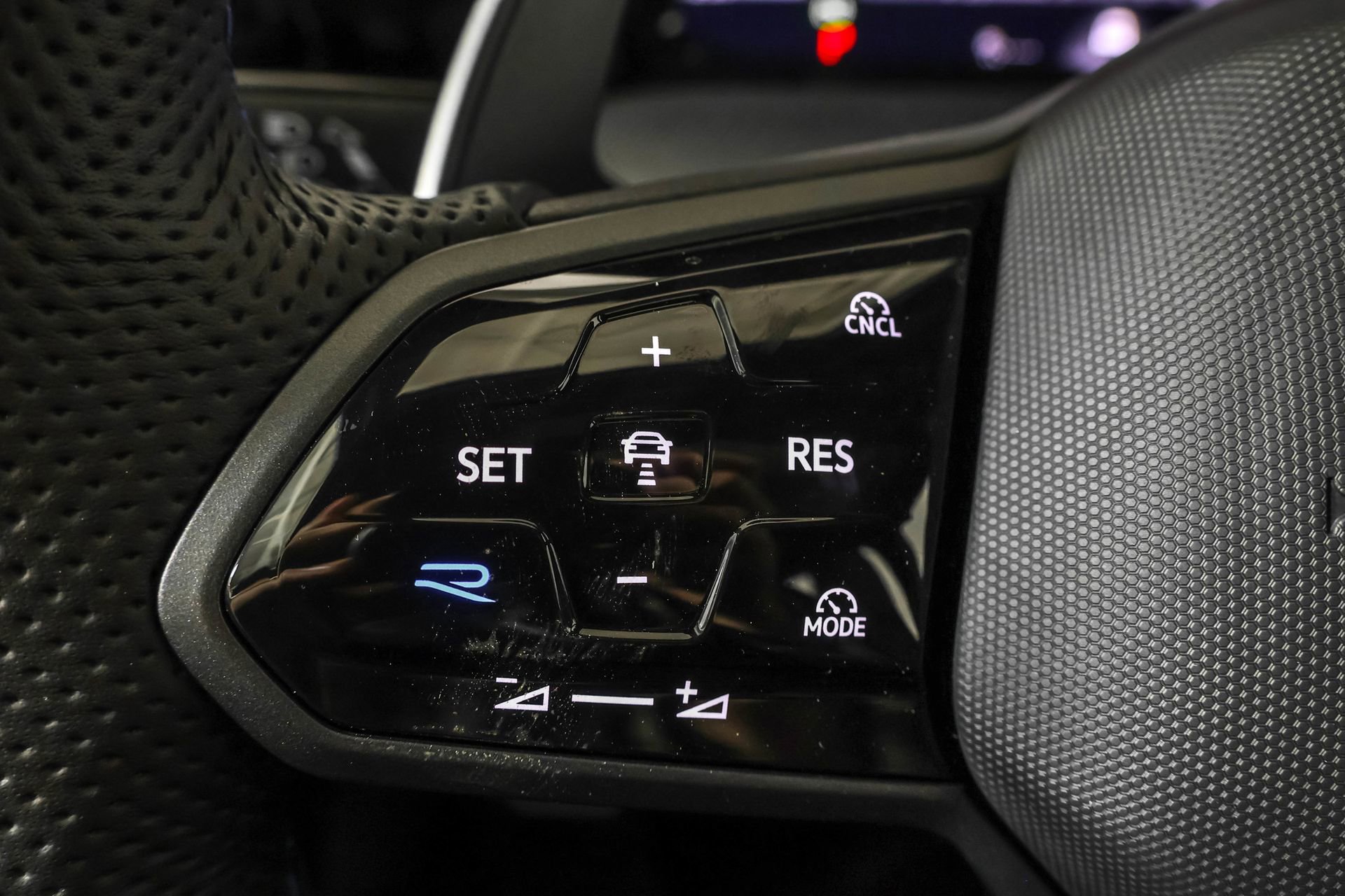 New 2026 Volkswagen Golf image 24