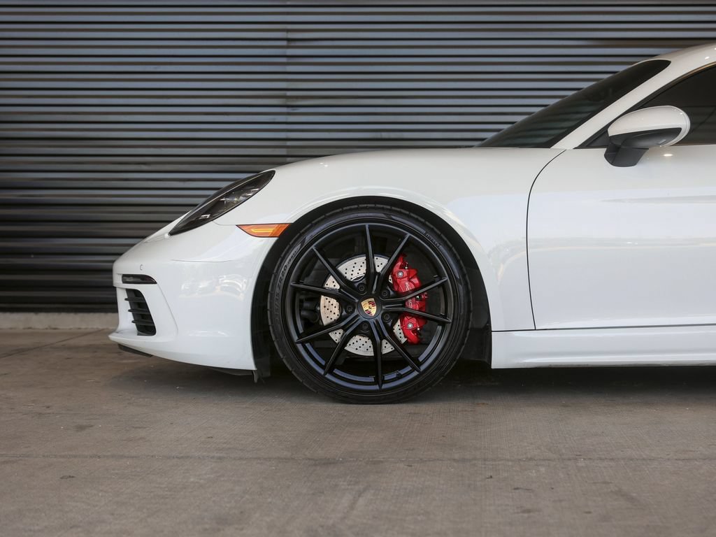 Certified 2025 Porsche 718 Cayman S RWD image 14