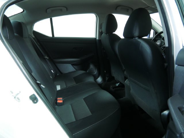 Used 2025 Nissan Sentra SV FWD image 14