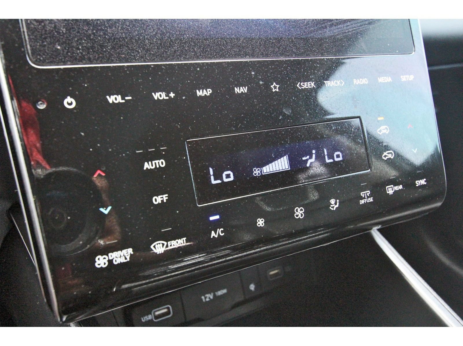 Used 2024 Hyundai Tucson Limited AWD/4WD image 28