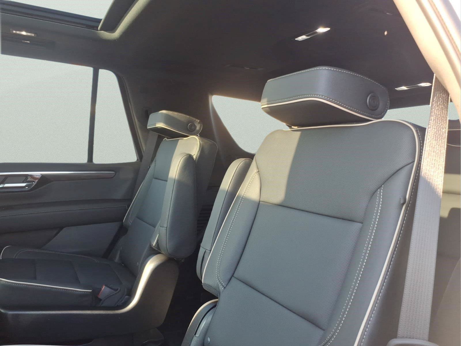 New 2026 Chevrolet Tahoe Premier w/ Sun And Tow Package RWD image 10