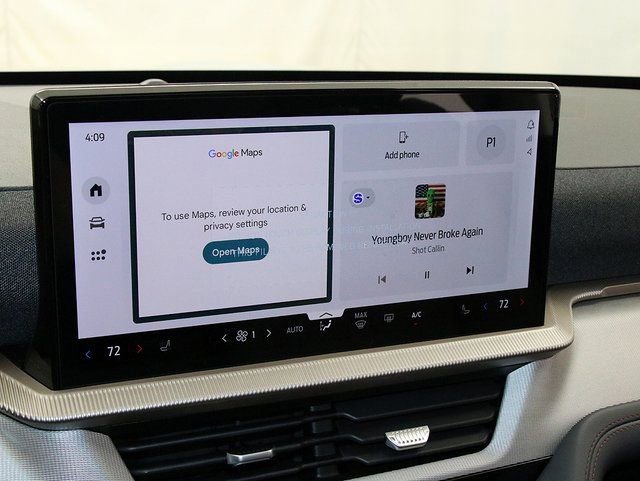 Used 2026 Ford Explorer Active w/ Active Comfort Package image 18