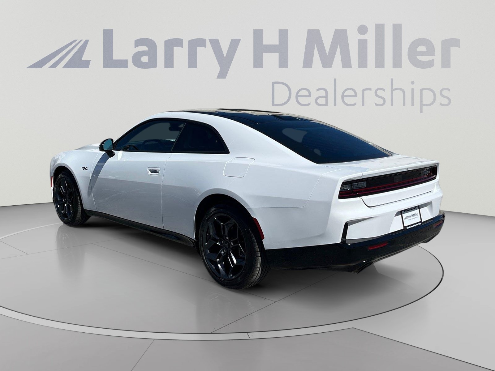 New 2026 Dodge Charger R/T w/ Blacktop Package AWD/4WD image 3