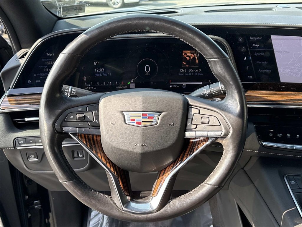 Used 2021 Cadillac Escalade Premium Luxury image 21