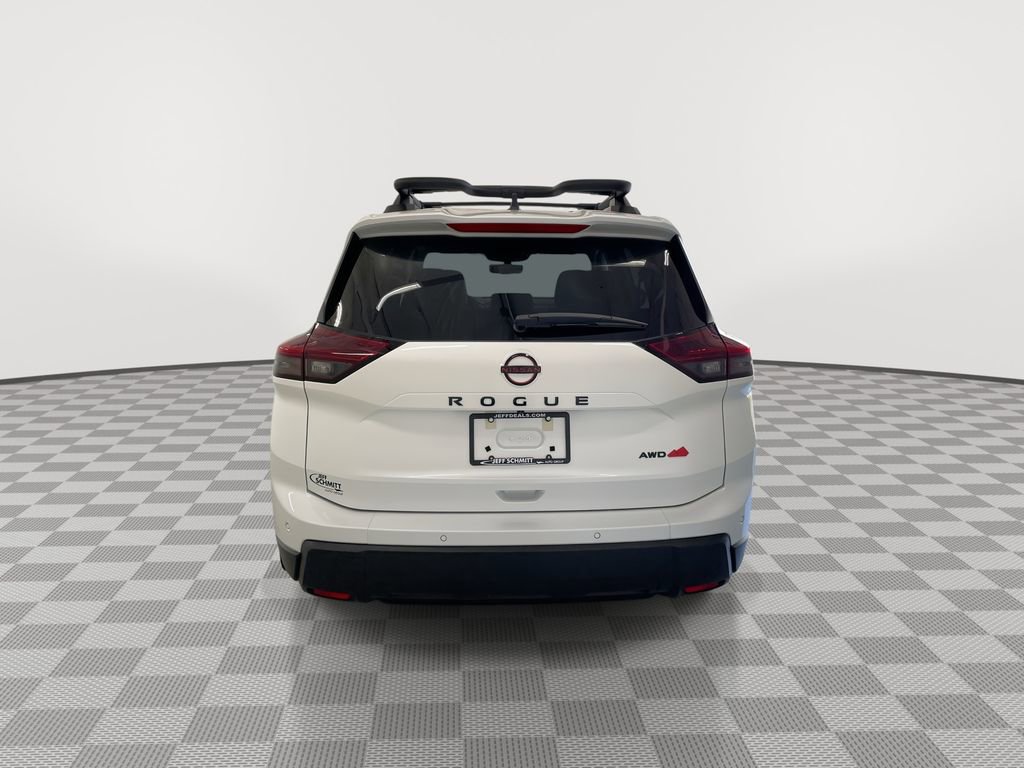 New 2026 Nissan Rogue SV AWD/4WD image 9