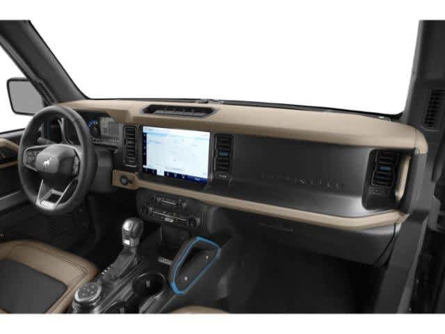Used 2022 Ford Bronco Wildtrak AWD/4WD image 16