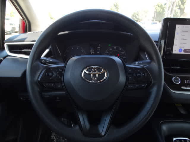 Used 2025 Toyota Corolla LE w/ LE Premium Package FWD image 25
