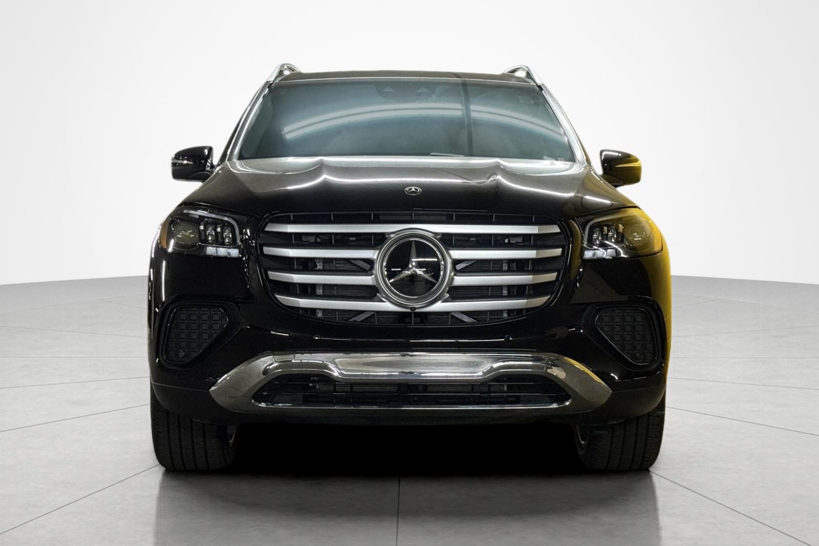 New 2026 Mercedes-Benz GLS 450 4MATIC image 8