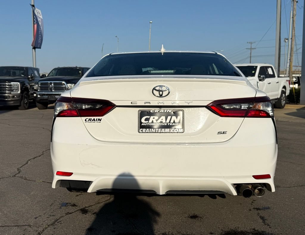 Used 2024 Toyota Camry SE FWD image 6