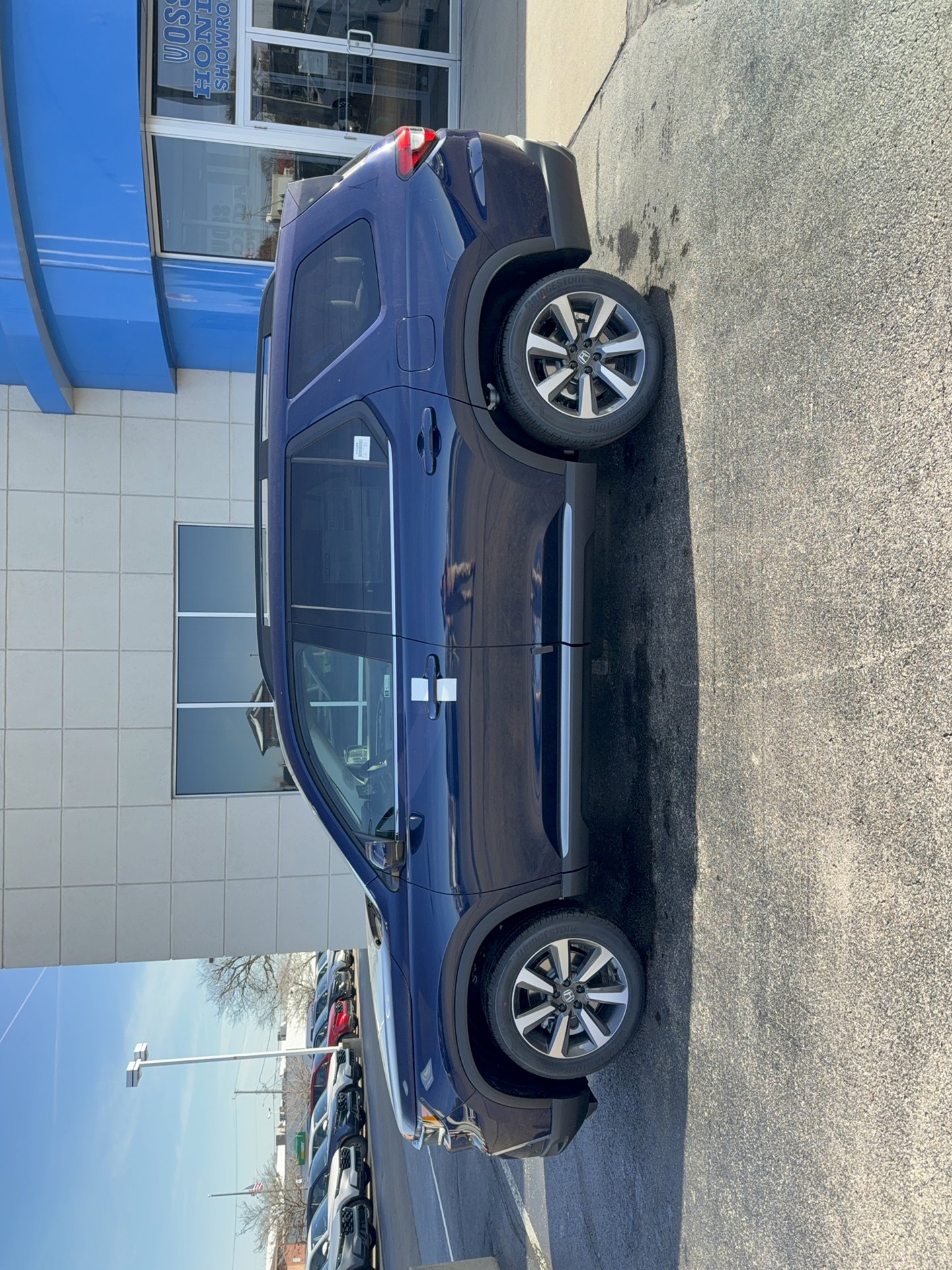 Used 2025 Honda Pilot Touring image 8