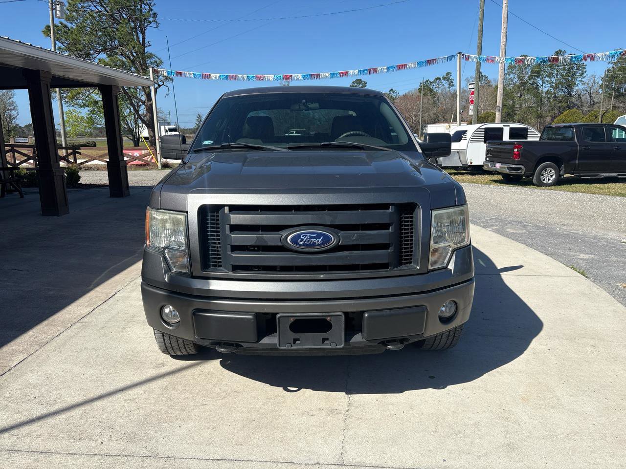 Used 2010 Ford F150 STX image 2