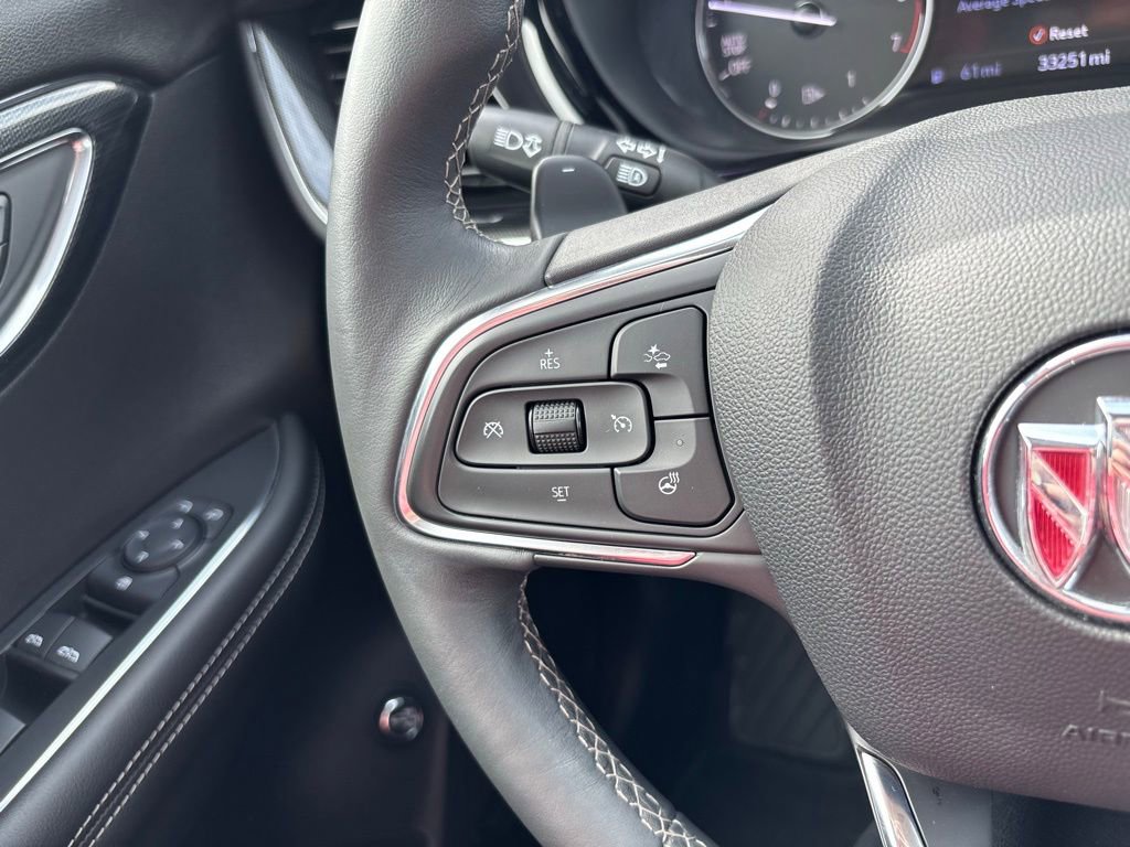 Used 2023 Buick Envision Essence w/ Sport Touring Package AWD/4WD image 34