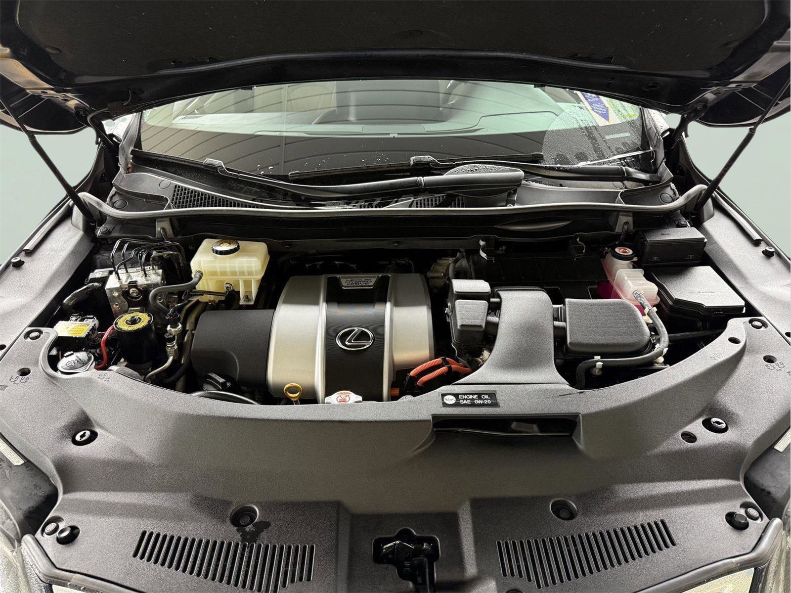 Used 2021 Lexus RX 450h AWD w/ Luxury Package image 28