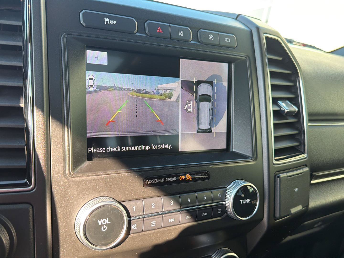 Used 2021 Ford Expedition Limited RWD image 28