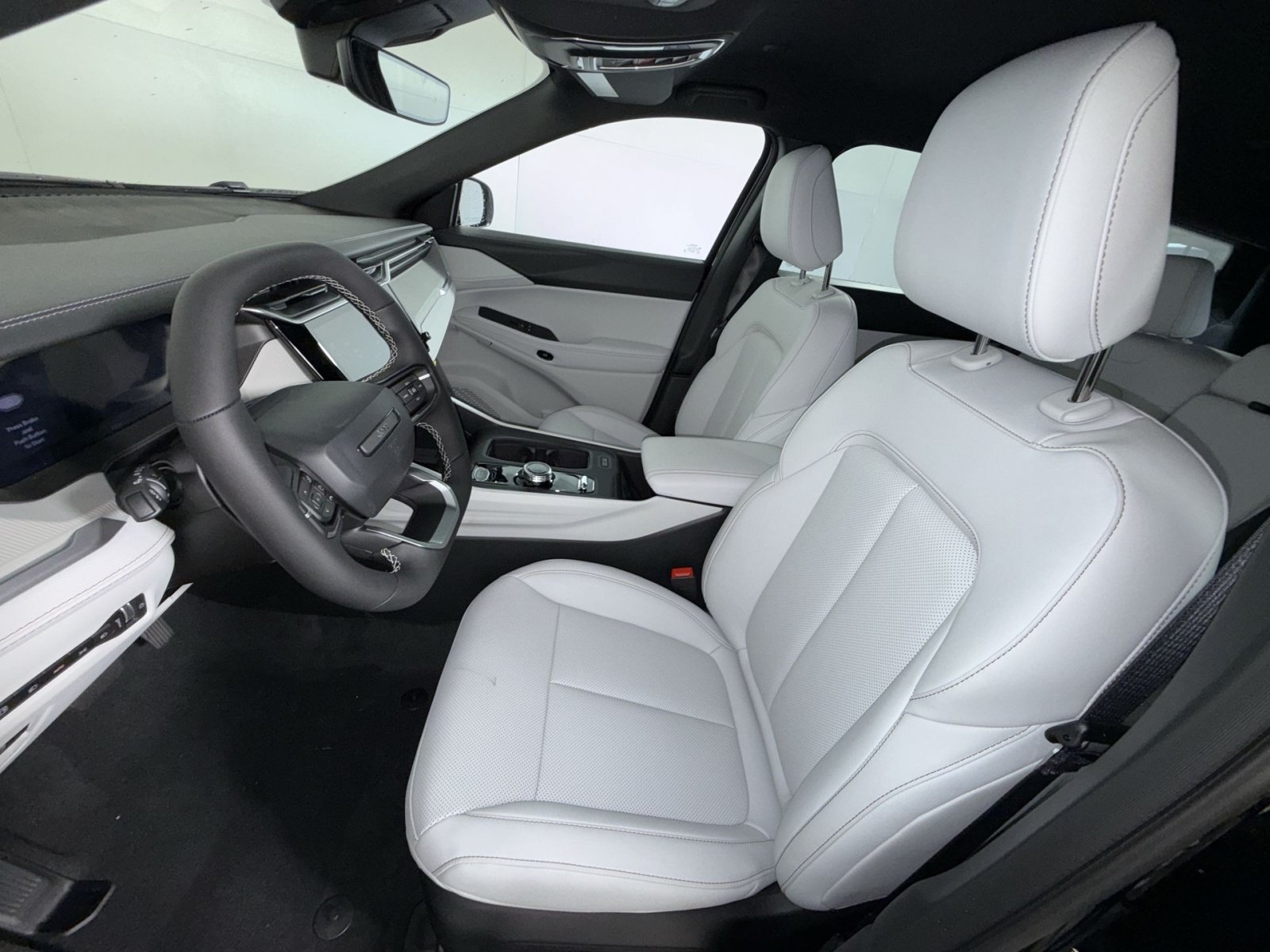 New 2026 Jeep Cherokee Limited AWD/4WD image 13