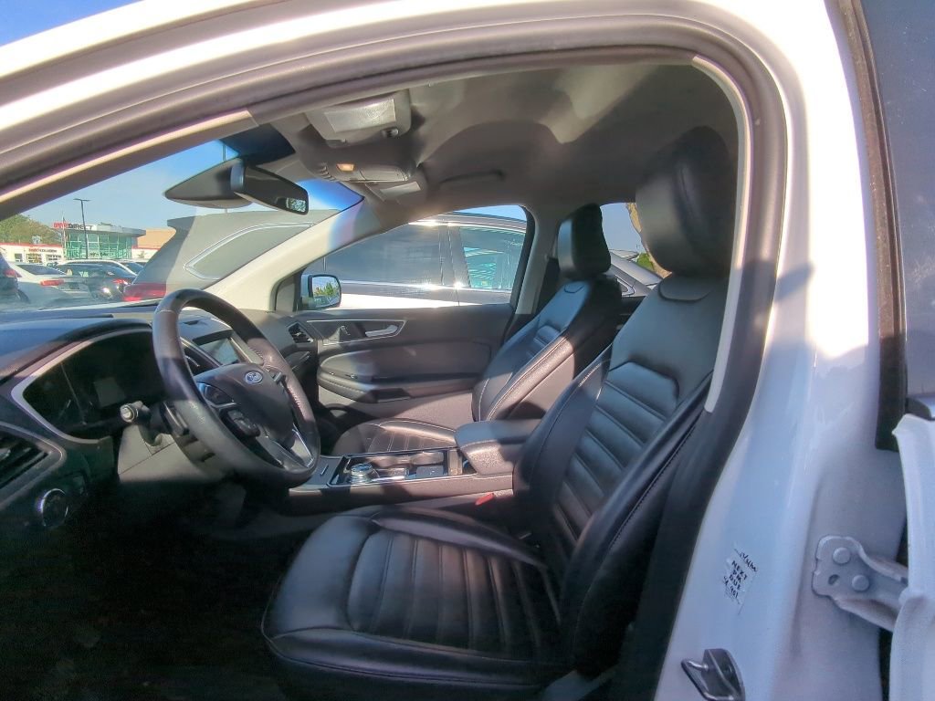 Used 2020 Ford Edge SEL w/ Convenience Package AWD/4WD image 6