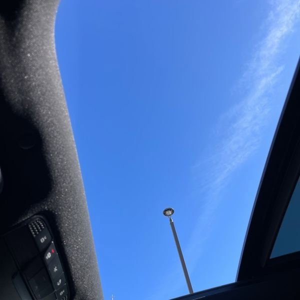 Used 2022 Mercedes-Benz GLC 300 4MATIC image 16