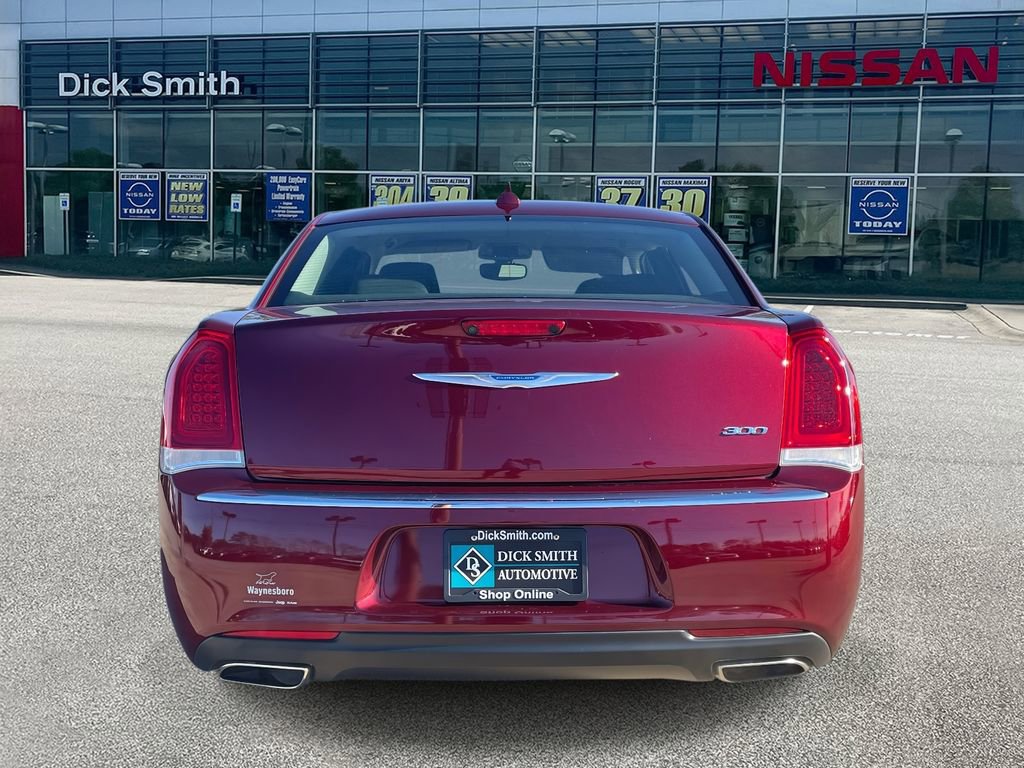 Used 2023 Chrysler 300 Touring image 5