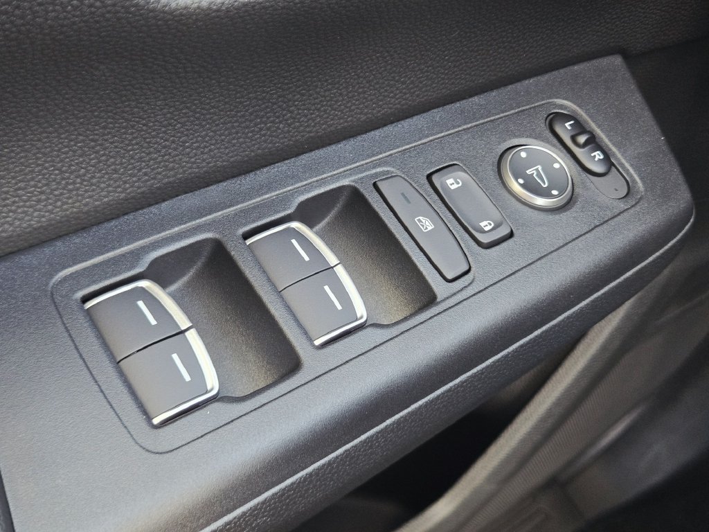 Used 2026 Honda CR-V Sport Touring image 18