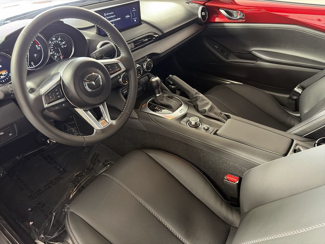 Used 2024 MAZDA MX-5 Miata RF Grand Touring w/ Weather Package RWD image 19