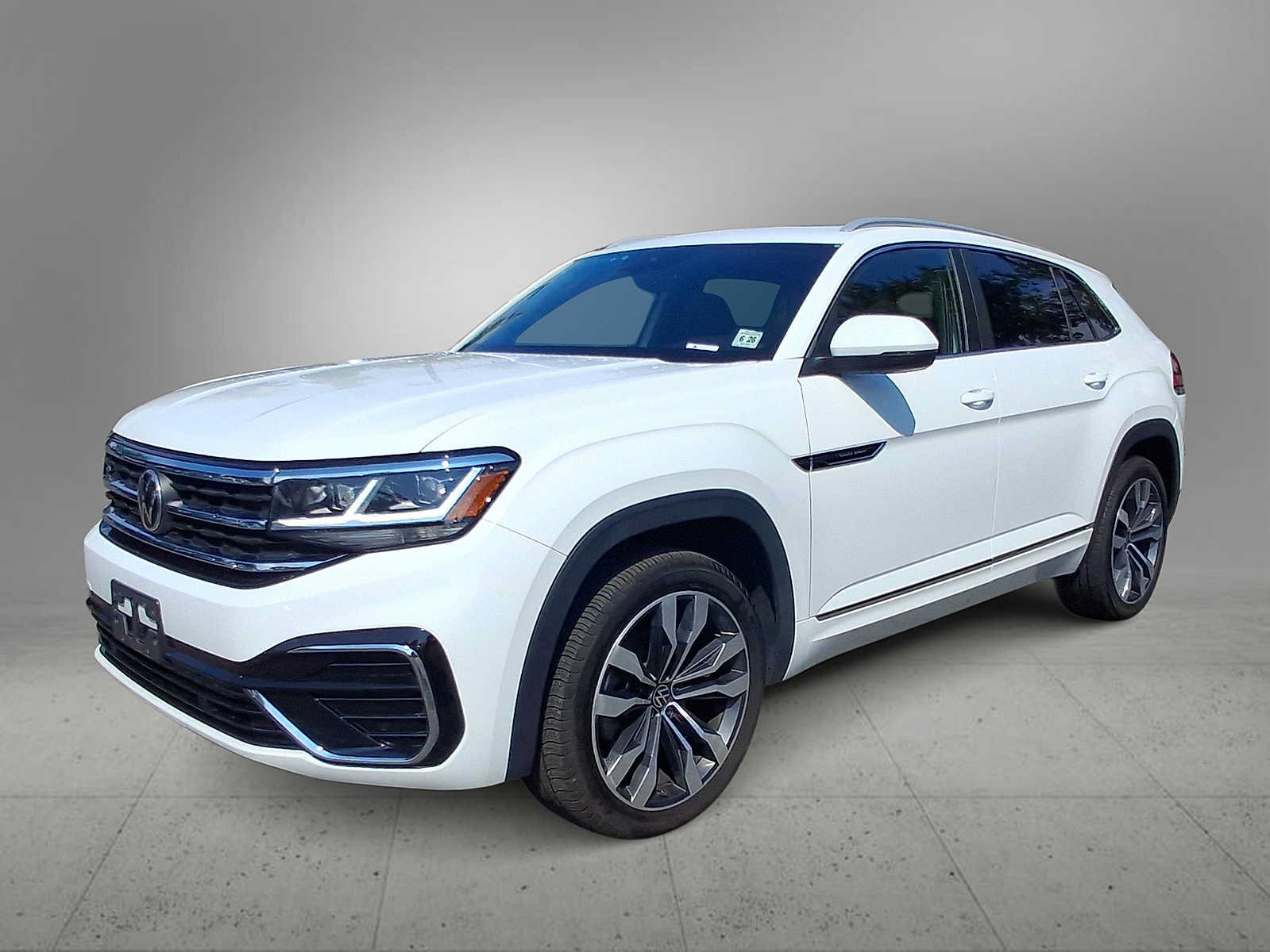Used 2021 Volkswagen Atlas Cross Sport SEL R-Line AWD/4WD image 4