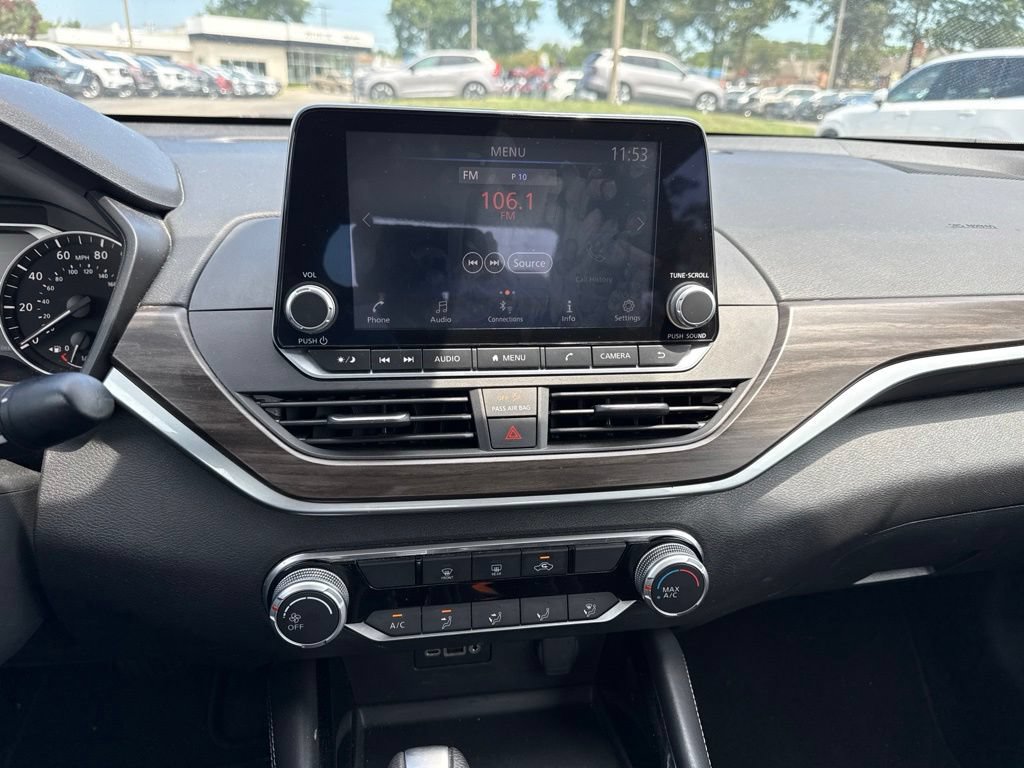Used 2023 Nissan Altima 2.5 SV FWD image 8