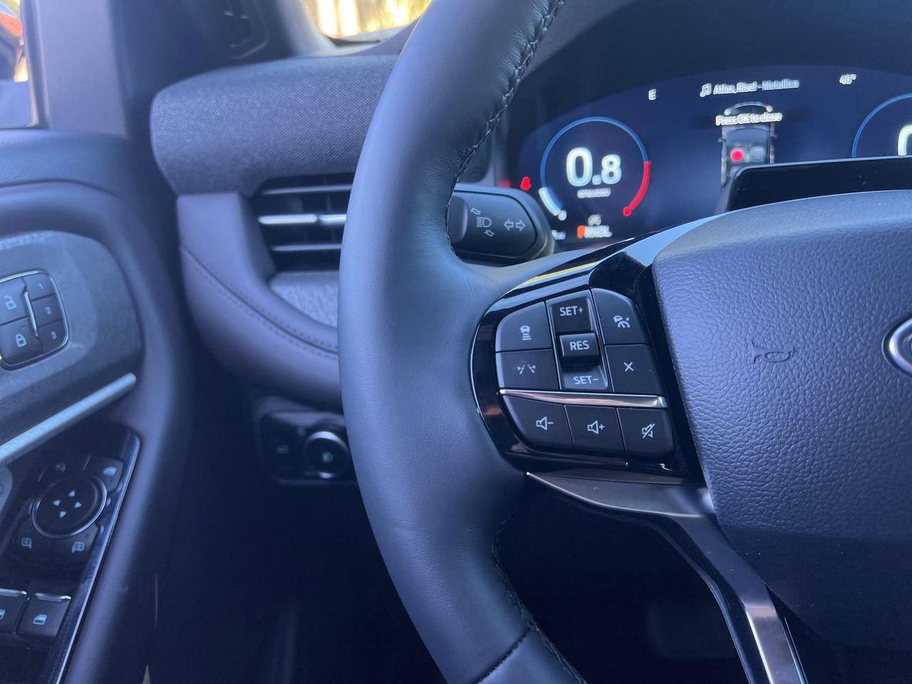 New 2026 Ford Explorer Platinum image 10