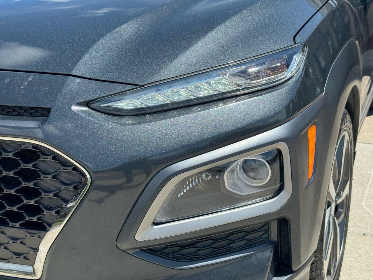 Used 2019 Hyundai Kona Limited FWD image 9