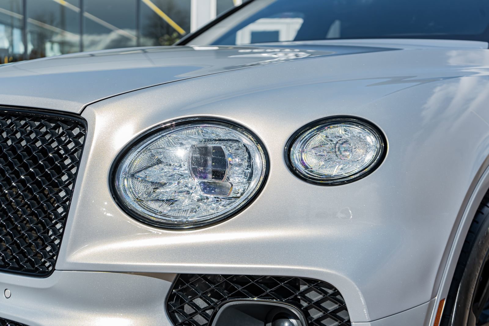 Certified 2022 Bentley Bentayga image 19