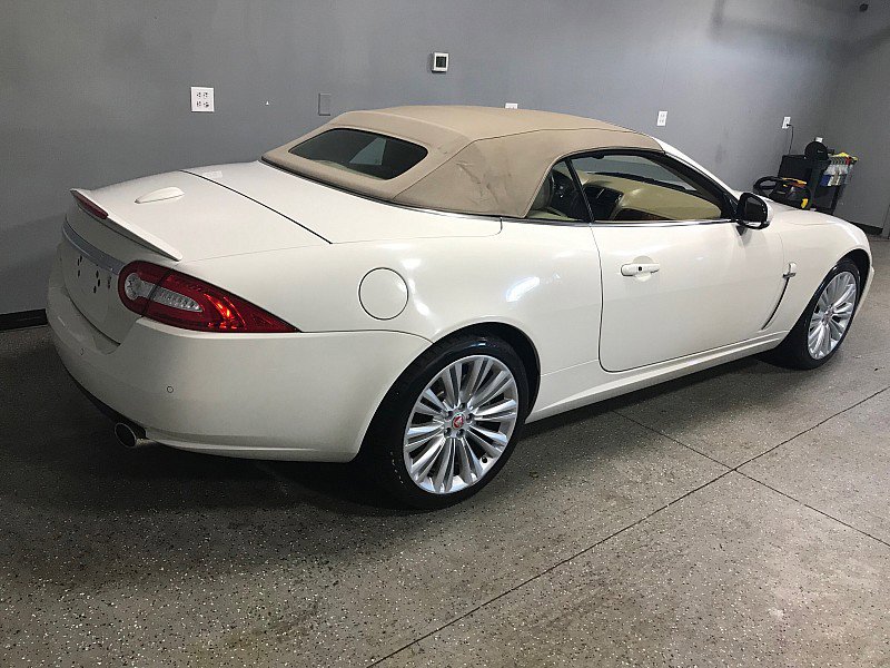 Used 2010 Jaguar XK Convertible image 6