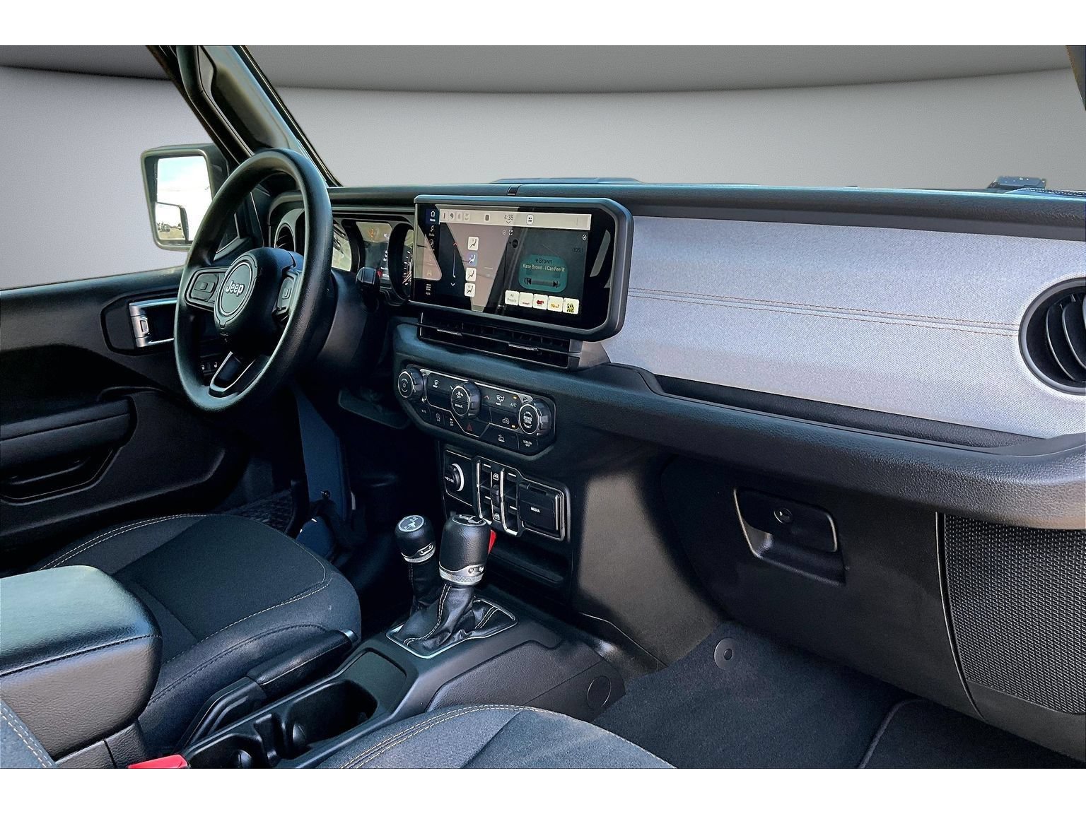 Used 2026 Jeep Wrangler Unlimited Sport AWD/4WD image 47