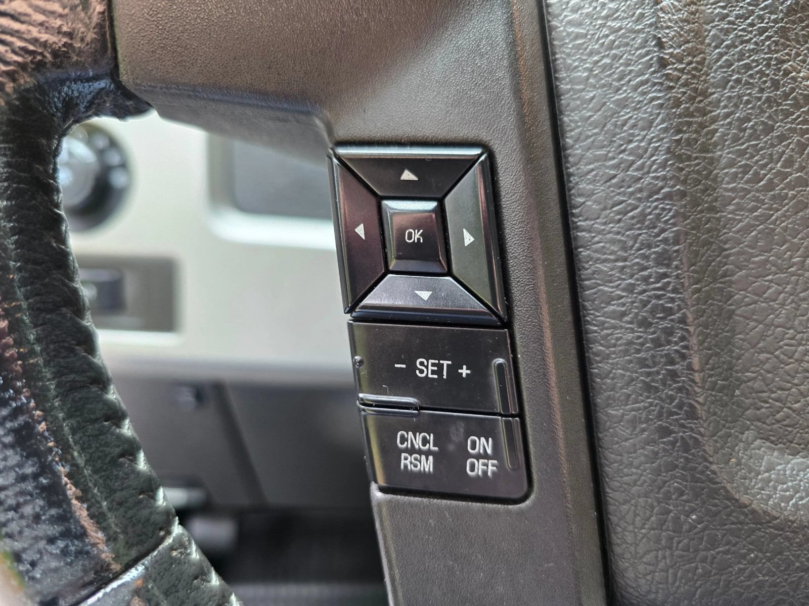 Used 2012 Ford F150 FX4 w/ FX Luxury Pkg AWD/4WD image 26