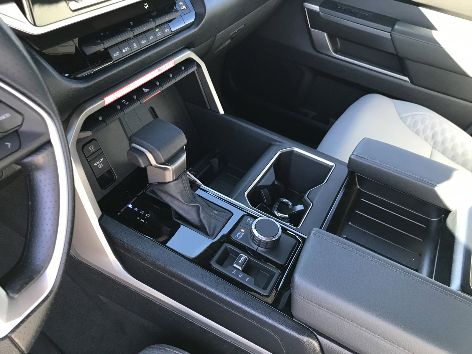 New 2025 Toyota Tundra SR5 image 15