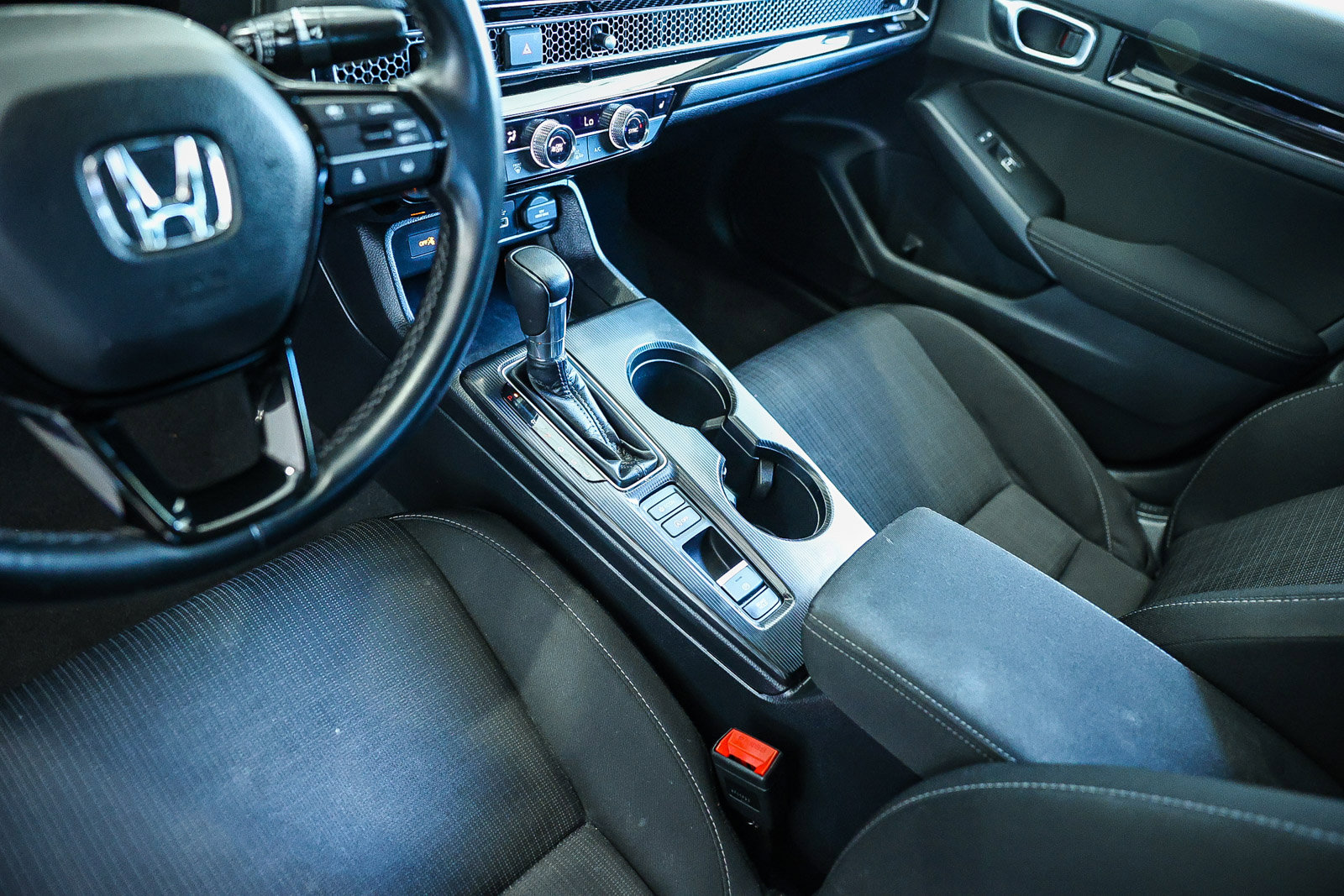 Certified 2024 Honda Civic EX image 27