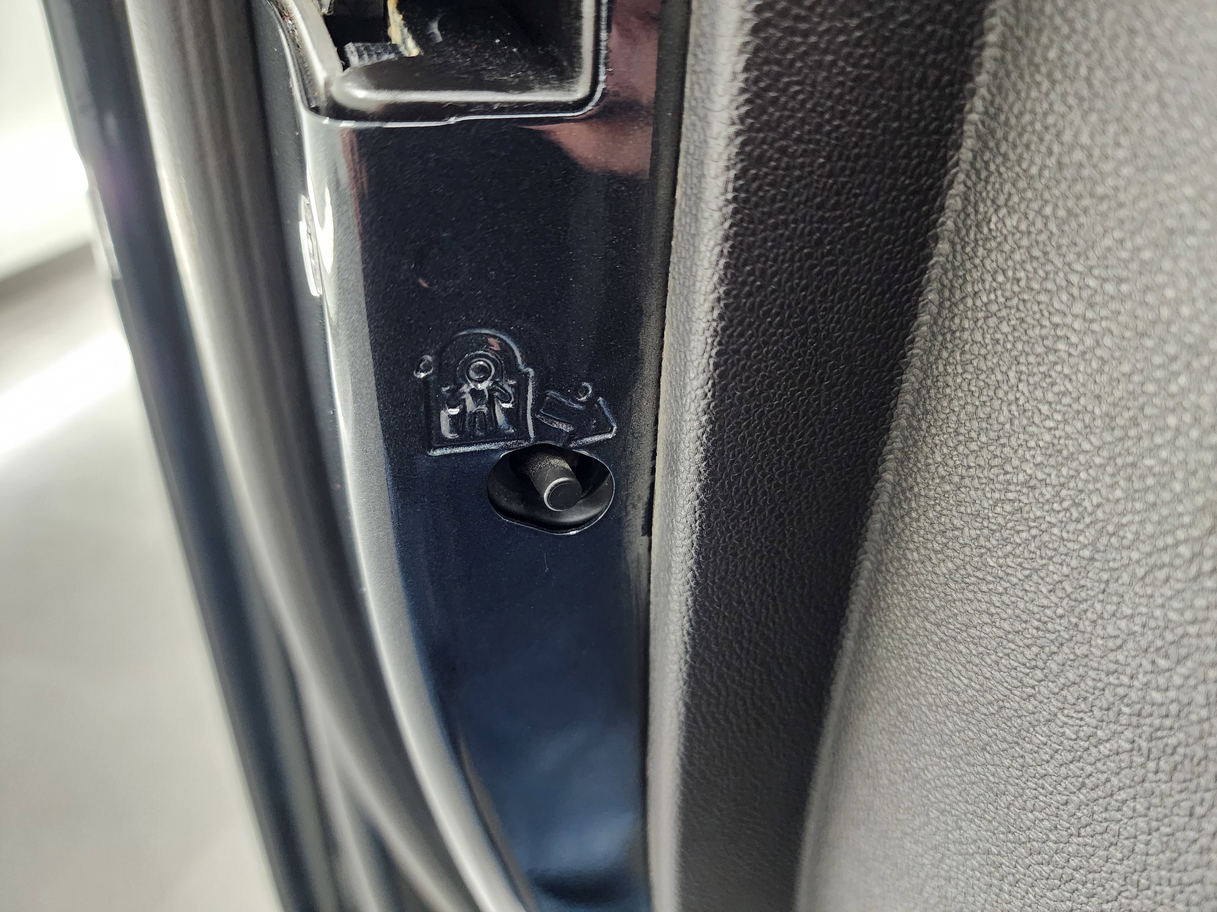 Used 2023 GMC Sierra 3500 Denali w/ Denali Ultimate Package image 43