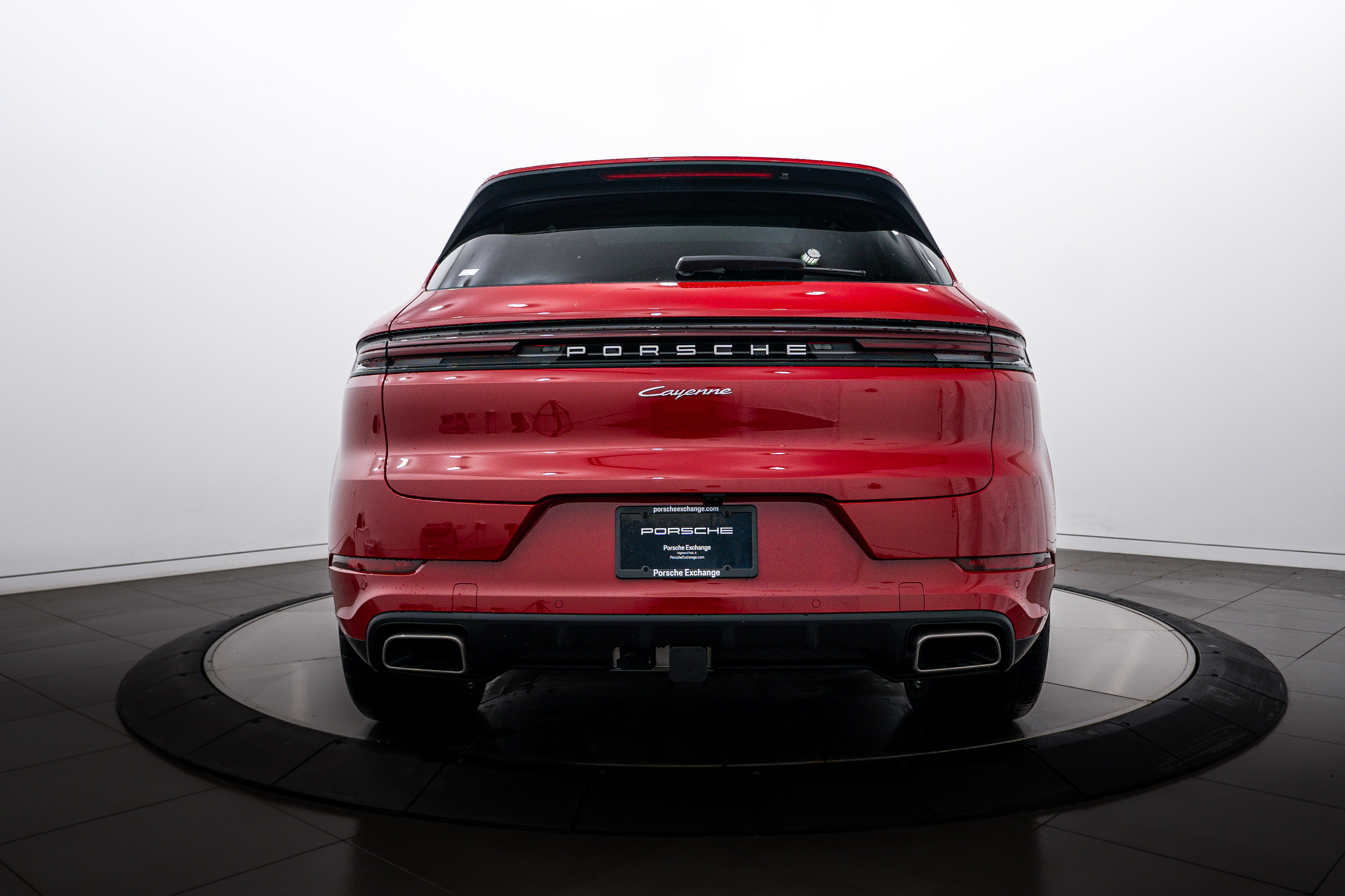Certified 2026 Porsche Cayenne AWD/4WD image 6