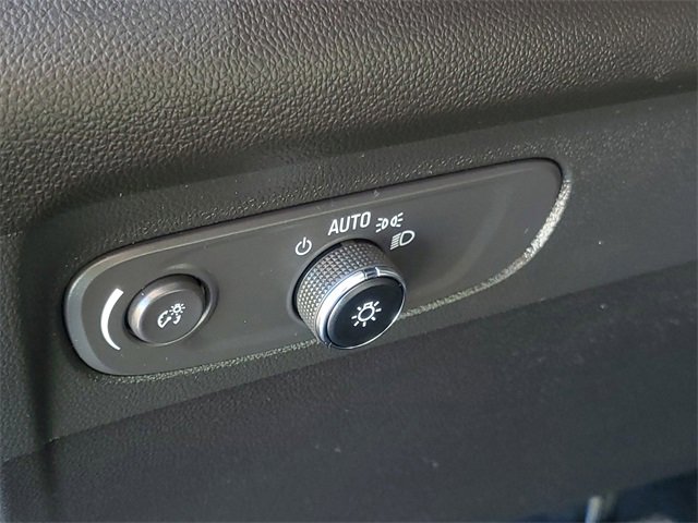 Used 2023 Buick Envision Preferred image 14