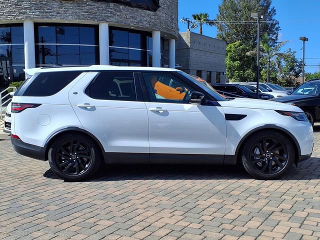 Used 2018 Land Rover Discovery HSE AWD/4WD image 5