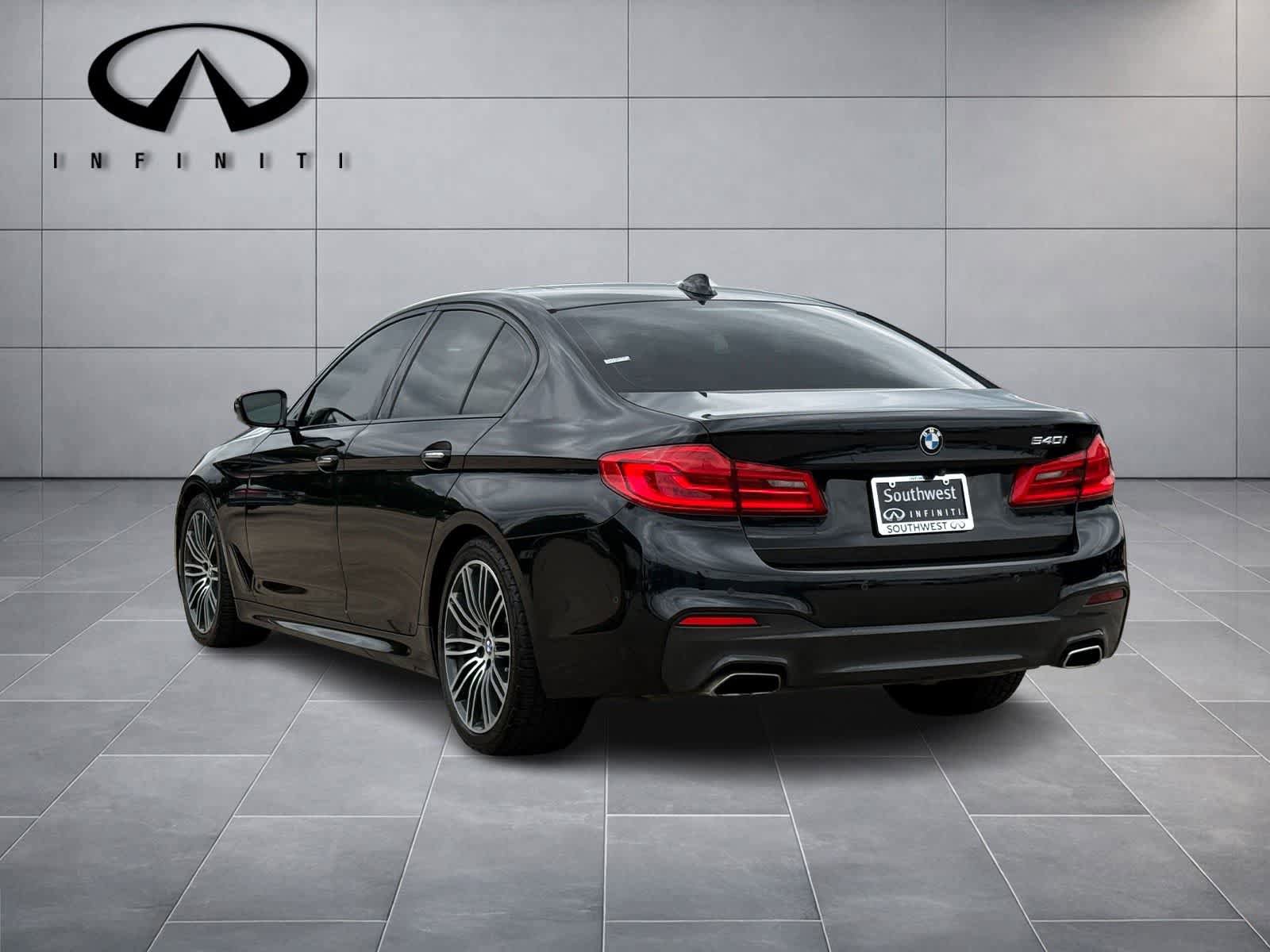 Used 2017 BMW 540i RWD image 5