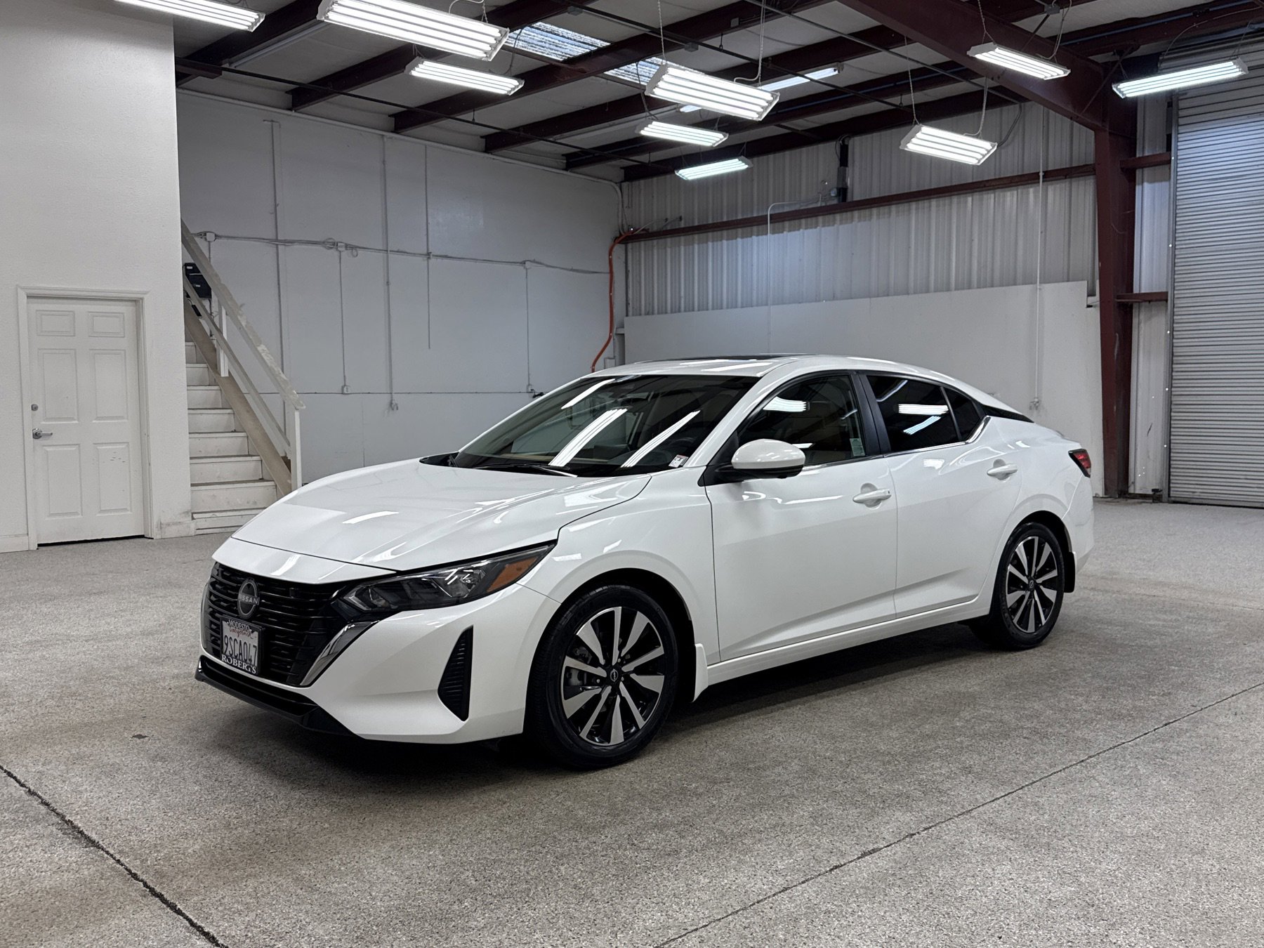 Used 2024 Nissan Sentra SV w/ SV Premium Package image 1