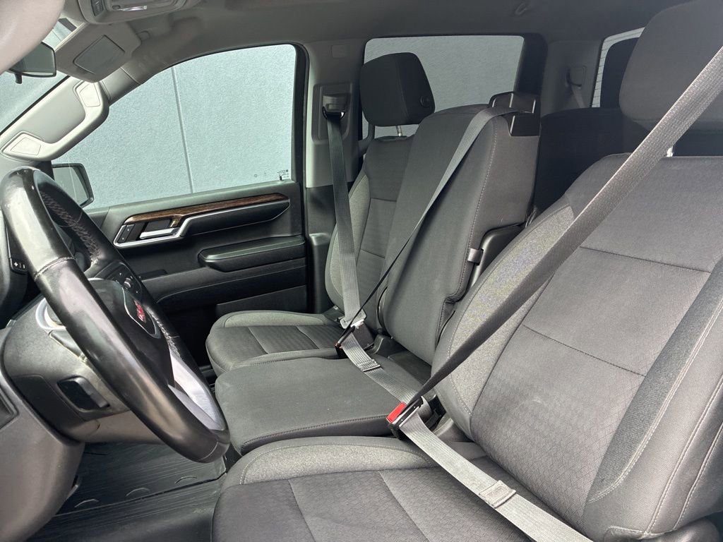 Used 2023 GMC Sierra 1500 SLE image 16