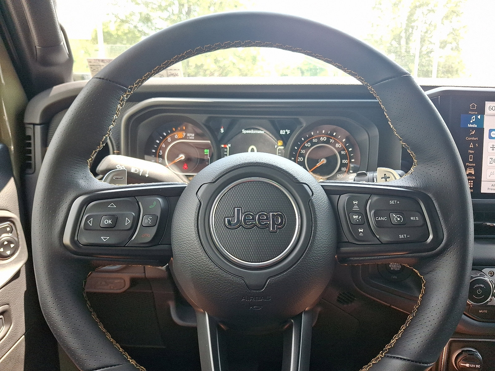 New 2025 Jeep Wrangler Unlimited Rubicon 392 image 18