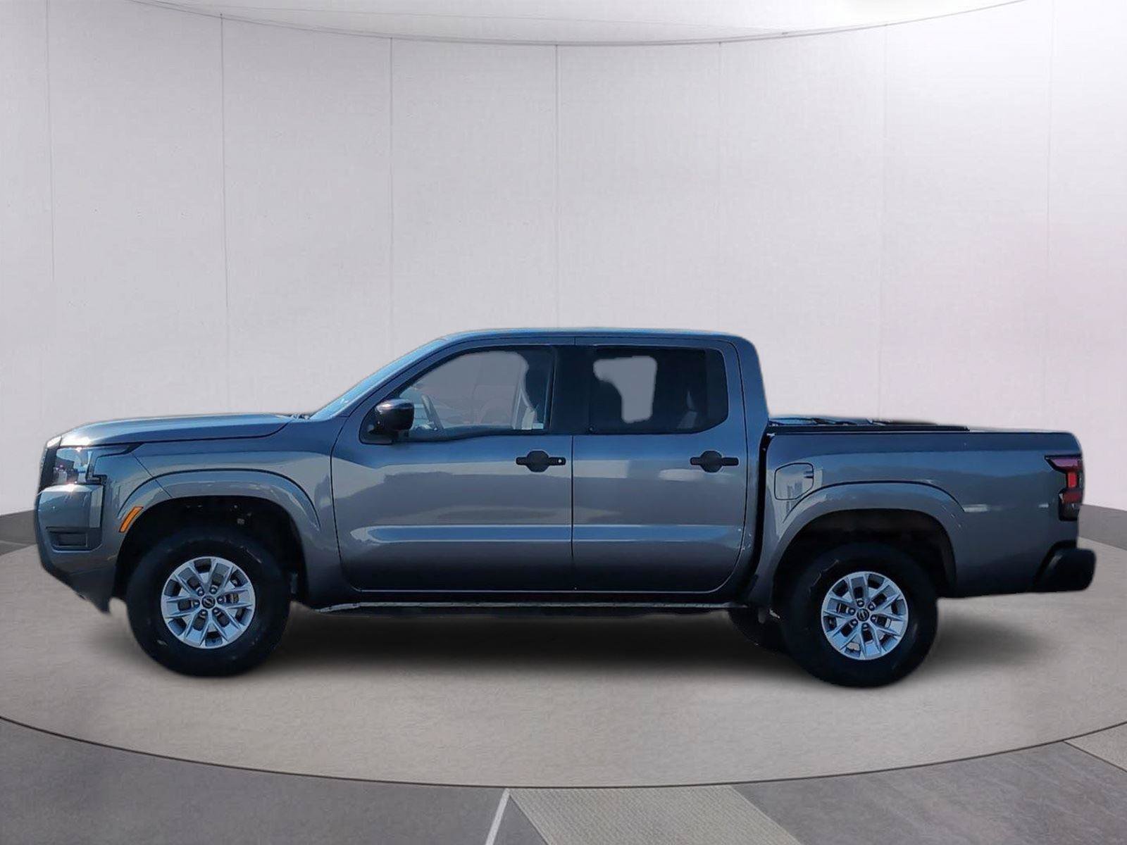 Used 2025 Nissan Frontier S w/ S Utility Package AWD/4WD image 2