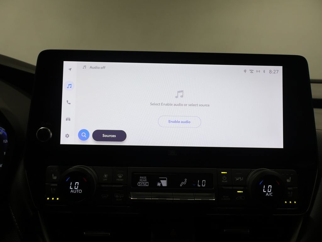 Used 2024 Toyota Grand Highlander AWD image 26