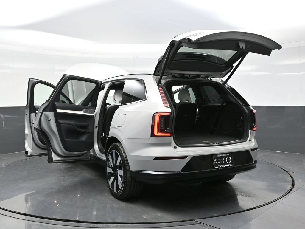 New 2025 Volvo EX90 Ultra AWD/4WD image 40