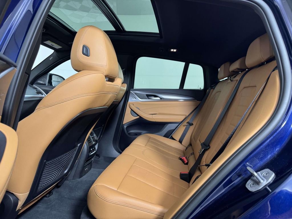 Used 2024 BMW X4 M40i w/ Premium Package image 33